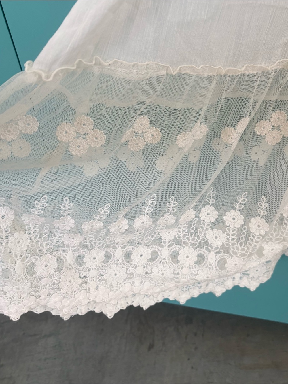 Tulle & Batiste Willow Maxi White Lace - Picture 7 of 15